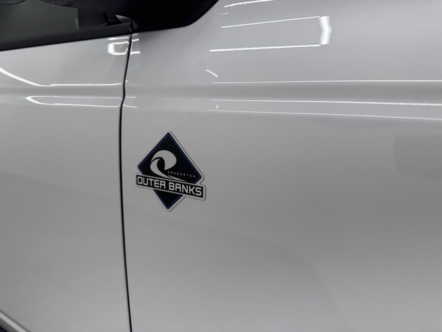 2025 Ford Bronco Outer Banks photo 7
