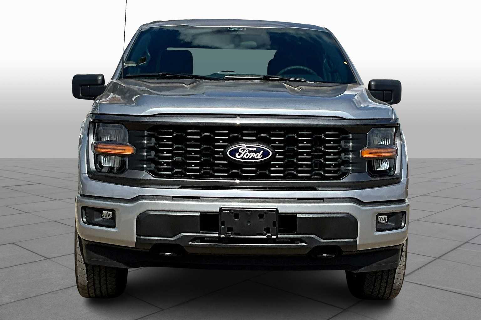 2025 Ford F-150 STX photo 2