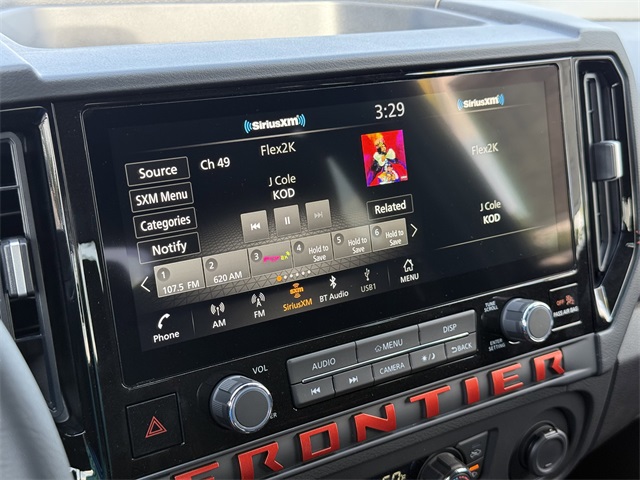 2025 Nissan Frontier PRO-4X photo 21