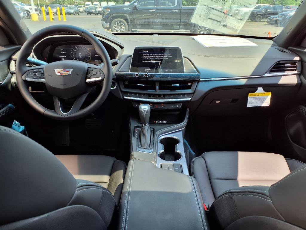 2025 Cadillac CT4 Premium Luxury photo 3