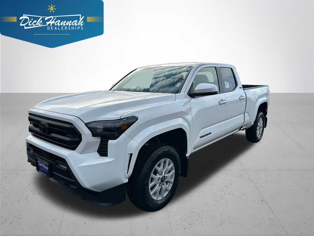 2026 Toyota Tacoma SR5's photo