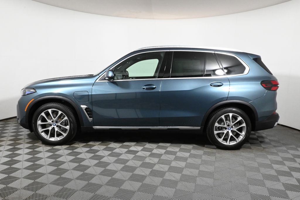 2025 Bmw X5 xDrive50e photo 2