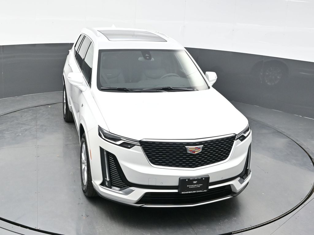 2025 Cadillac XT6 Luxury photo 25