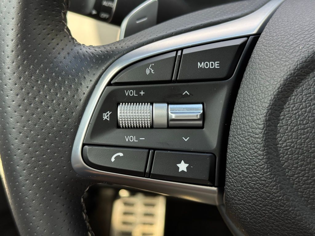 2023 Genesis G70 3.3T Sport Prestige photo 27