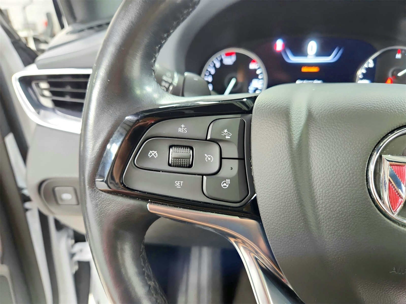 2024 Buick Enclave Premium photo 26