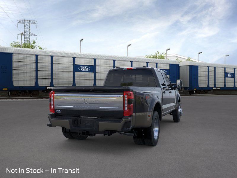 2026 Ford F-450 photo 4