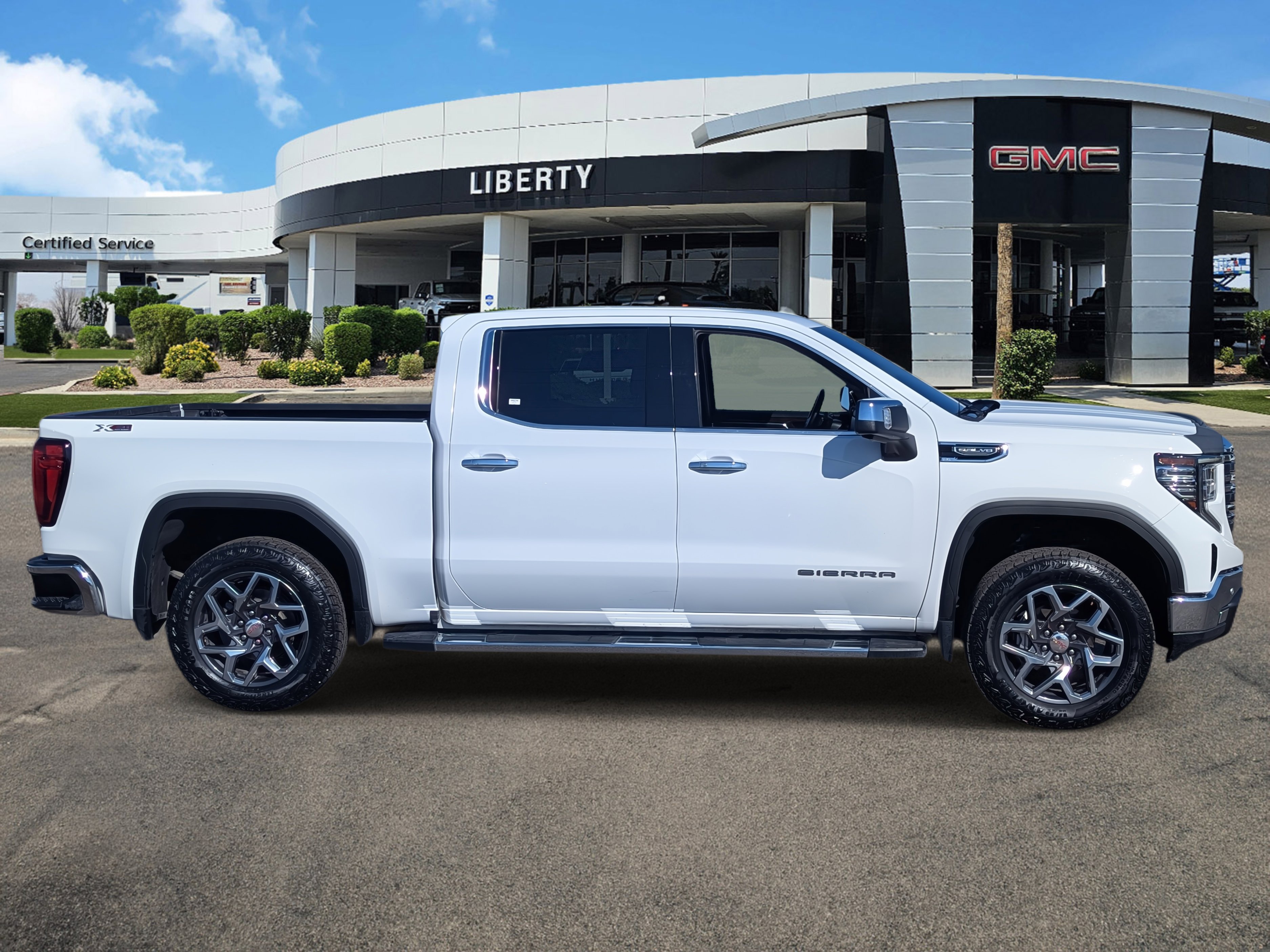 2023 Gmc Sierra 1500 SLT photo 2