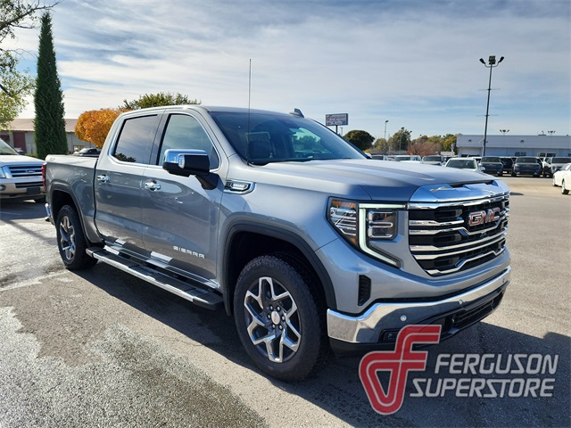 2026 GMC Sierra 1500 SLT's photo