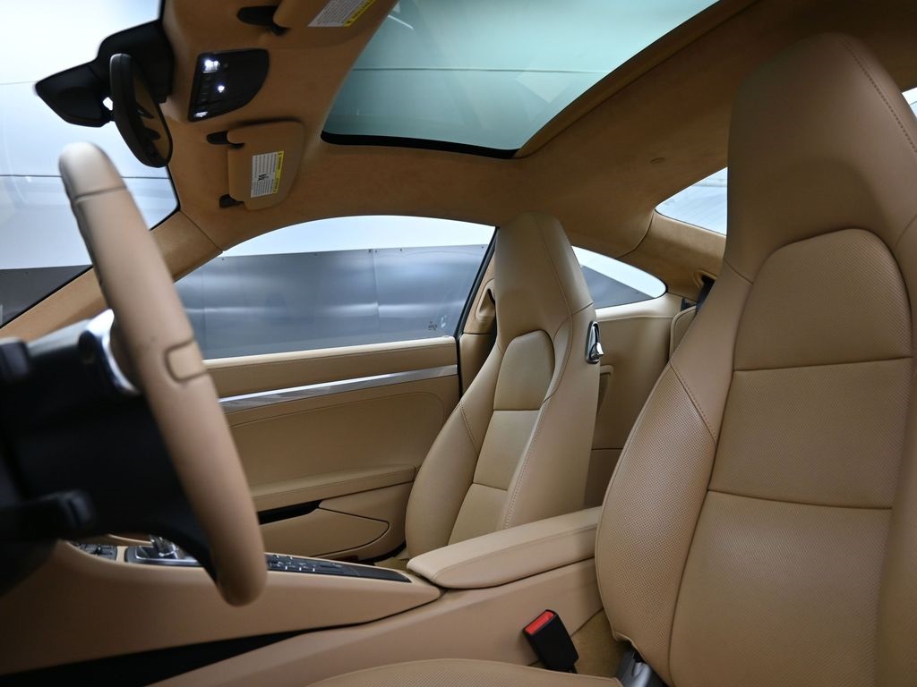 2013 Porsche 911 S photo 4