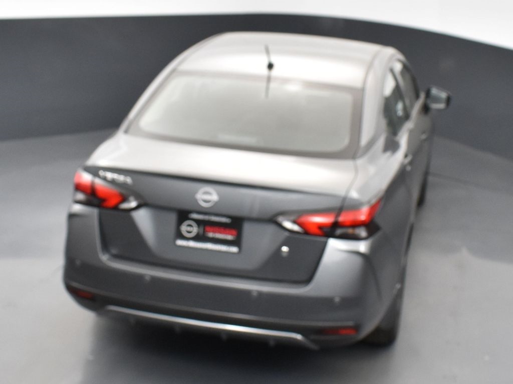 2025 Nissan Versa 1.6 S photo 42
