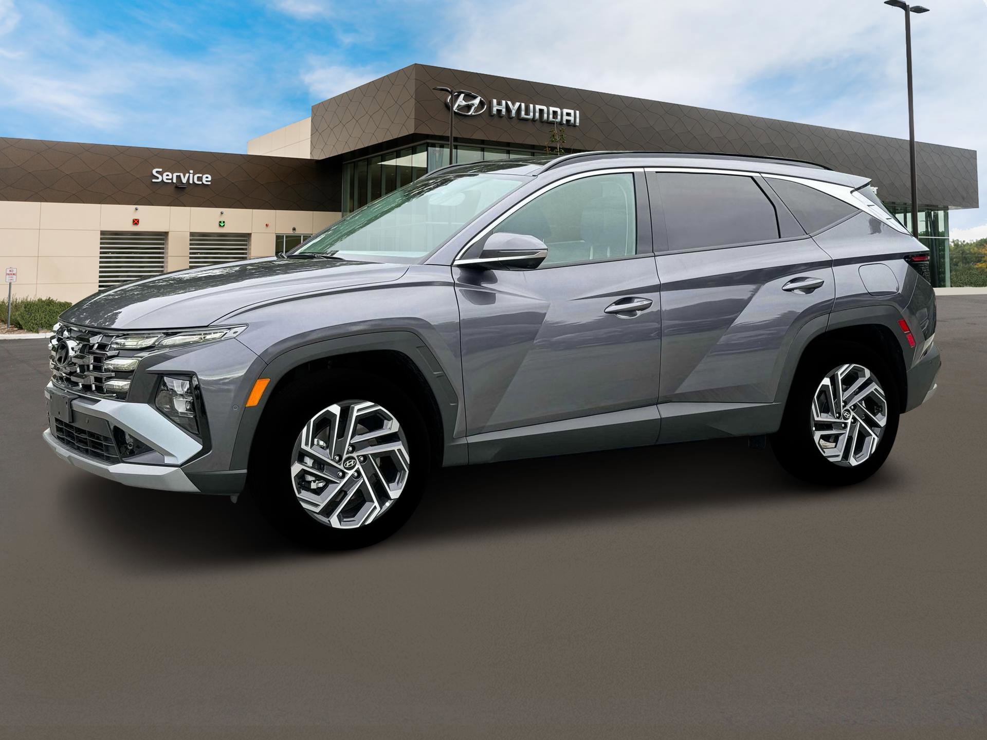 2025 Hyundai Tucson Hybrid Limited photo 2