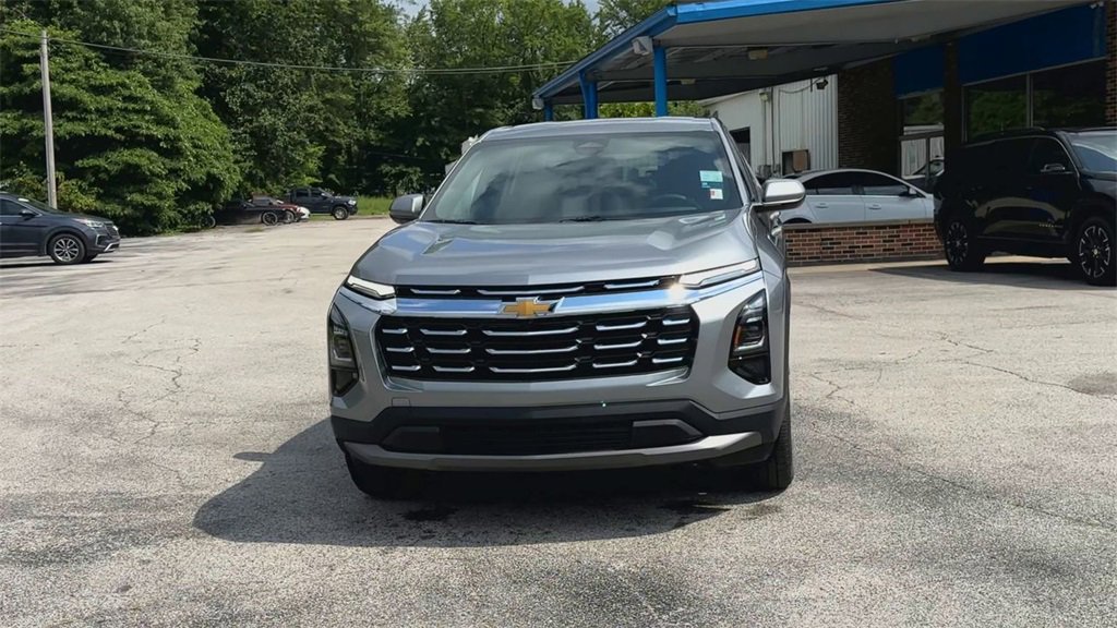 2026 Chevrolet Equinox LT photo 4