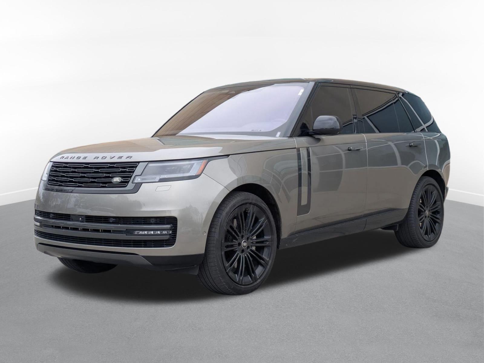 2023 Land Rover Range Rover SE's photo