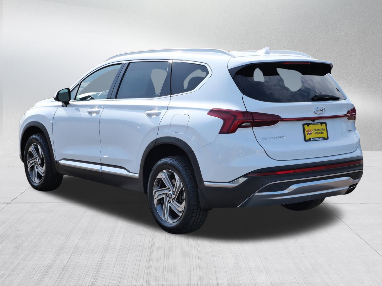 2021 Hyundai Santa Fe SEL Convenience photo 4
