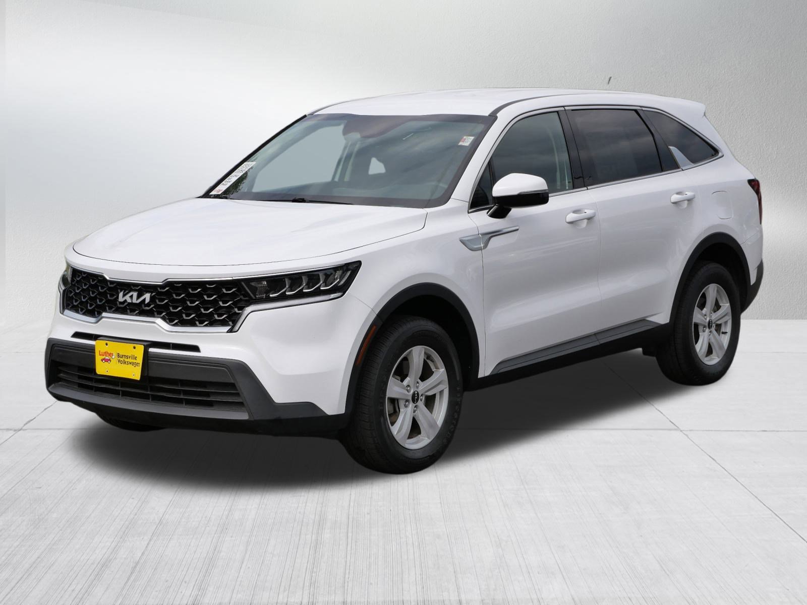 2022 Kia Sorento LX photo 3