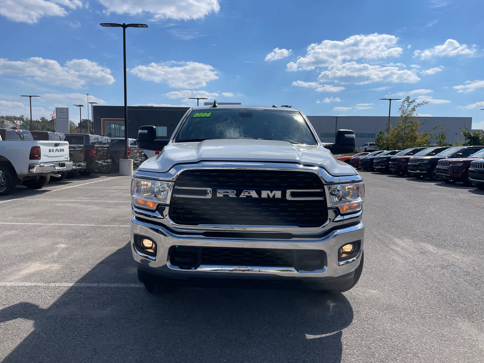 2024 Ram 2500 Big Horn photo 3
