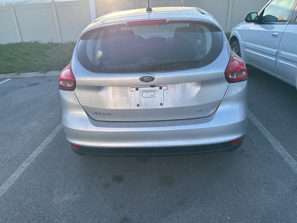 2017 Ford Focus SE photo 12