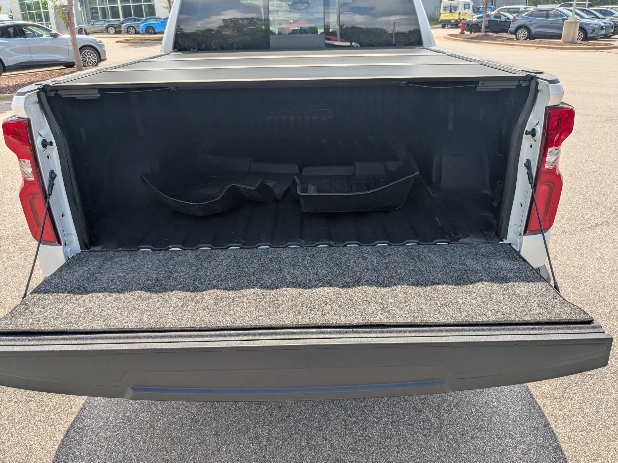 2023 Chevrolet Silverado 1500 High Country photo 33