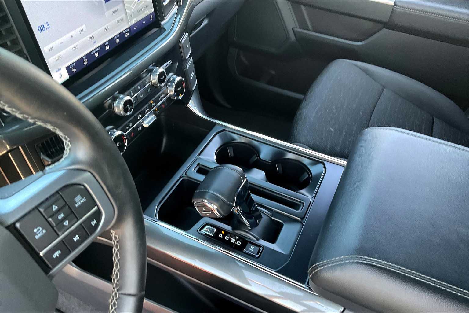 2023 Ford F-150 XLT photo 15