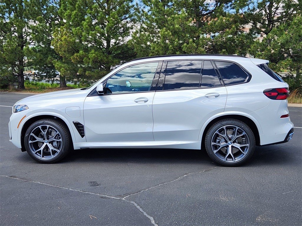 2026 Bmw X5 xDrive50e photo 2