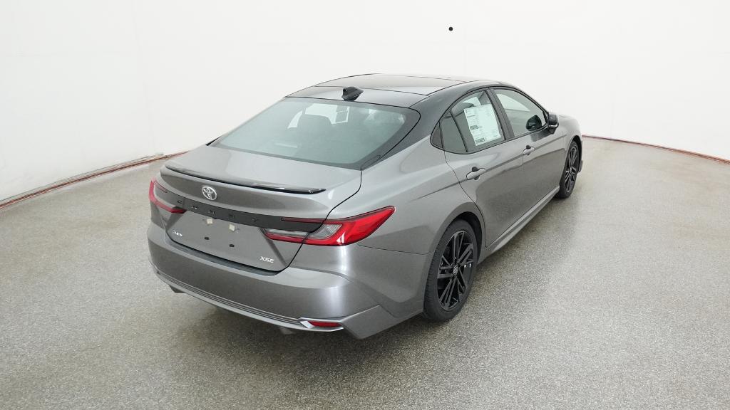 2025 Toyota Camry XSE photo 17
