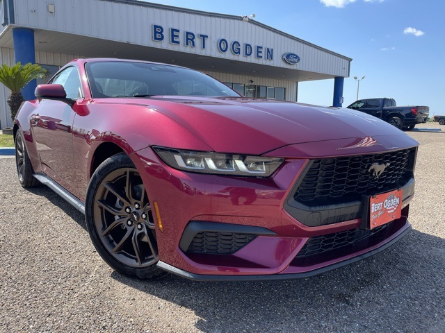 2025 Ford Mustang EcoBoost Premium's photo