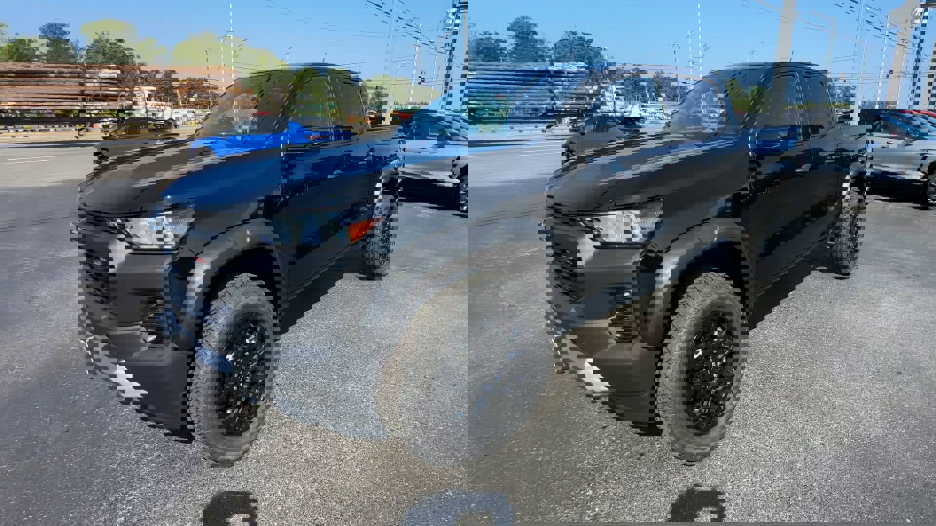 2026 Chevrolet Colorado Trail Boss photo 3