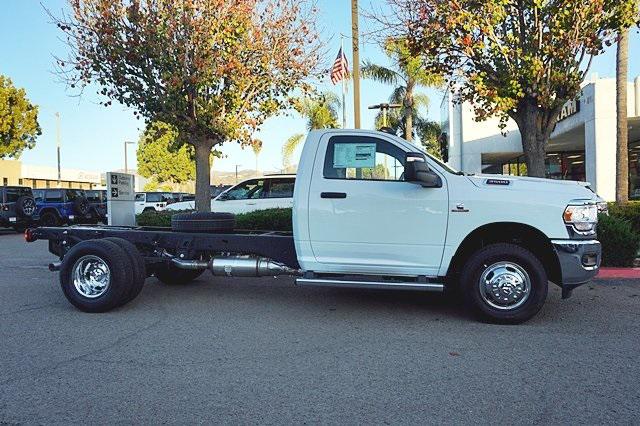 New 2023 Bright White Clear-Coat Exterior Paint RAM TRADESMAN Chassis Cab image 6