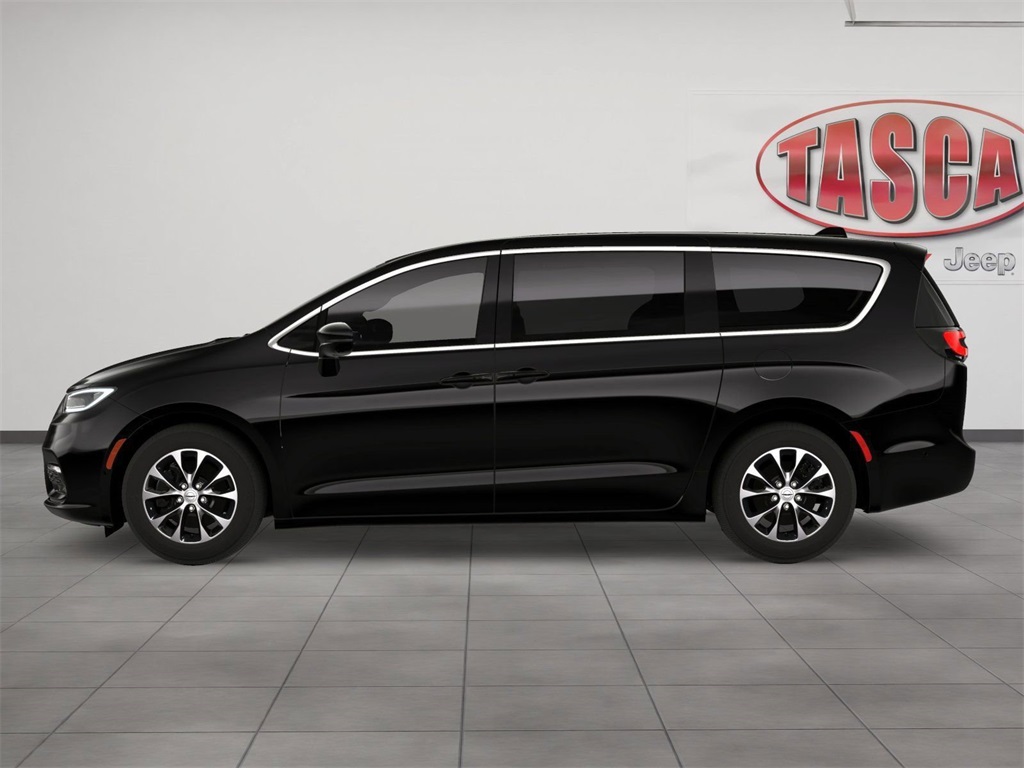 2026 Chrysler Pacifica photo 2