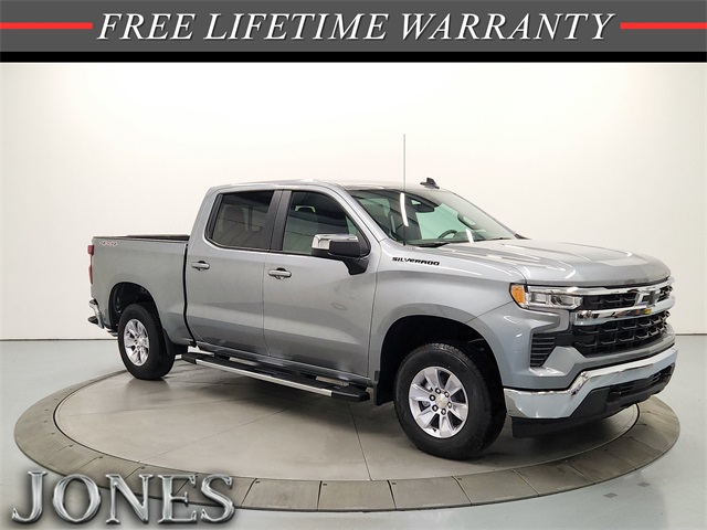 2026 Chevrolet Silverado 1500 LT's photo