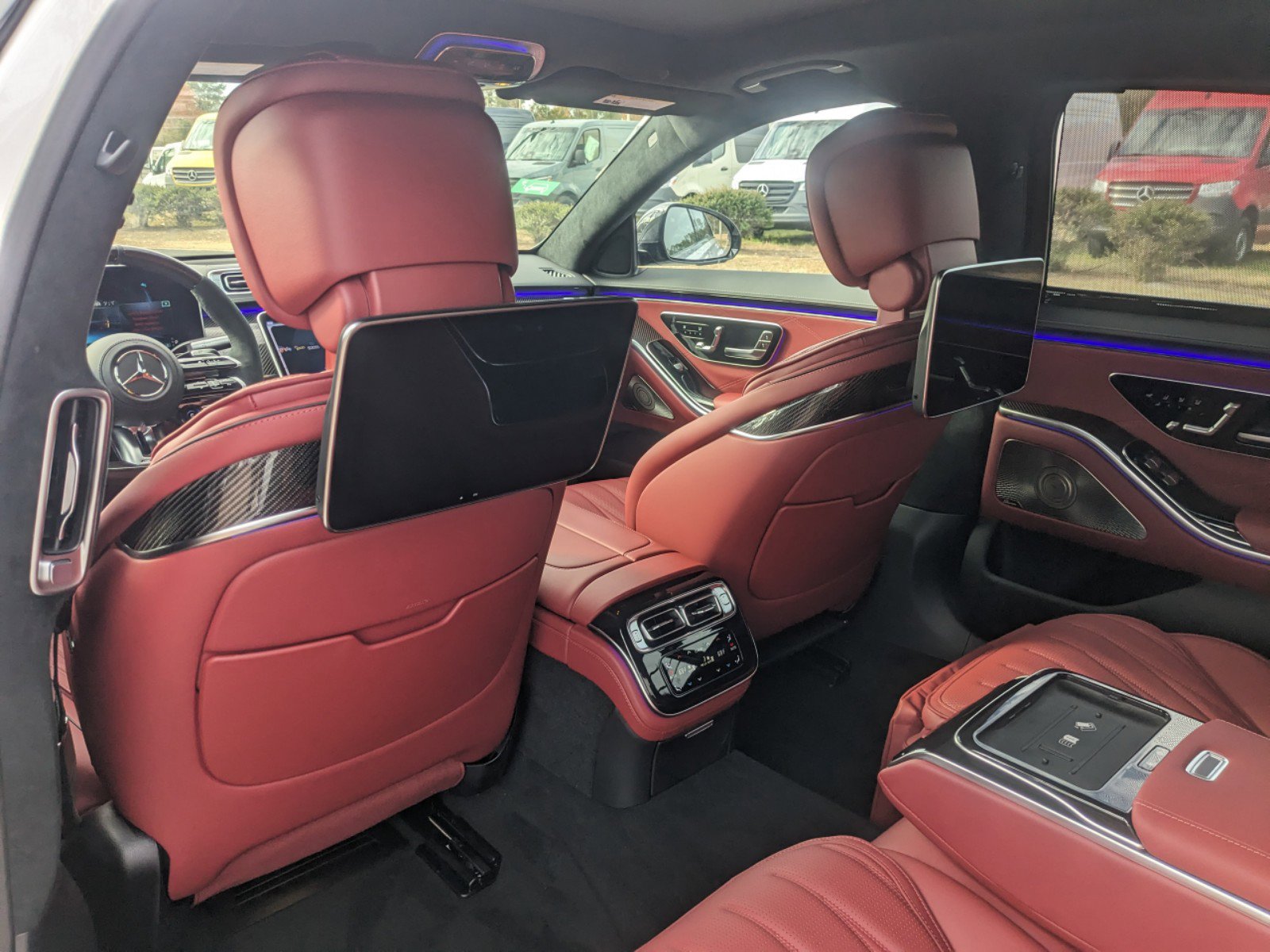 2024 Mercedes Benz S AMG 63 e 4MATIC photo 15
