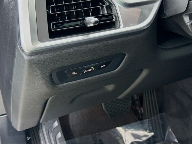 2026 Bmw X5 xDrive50e photo 10