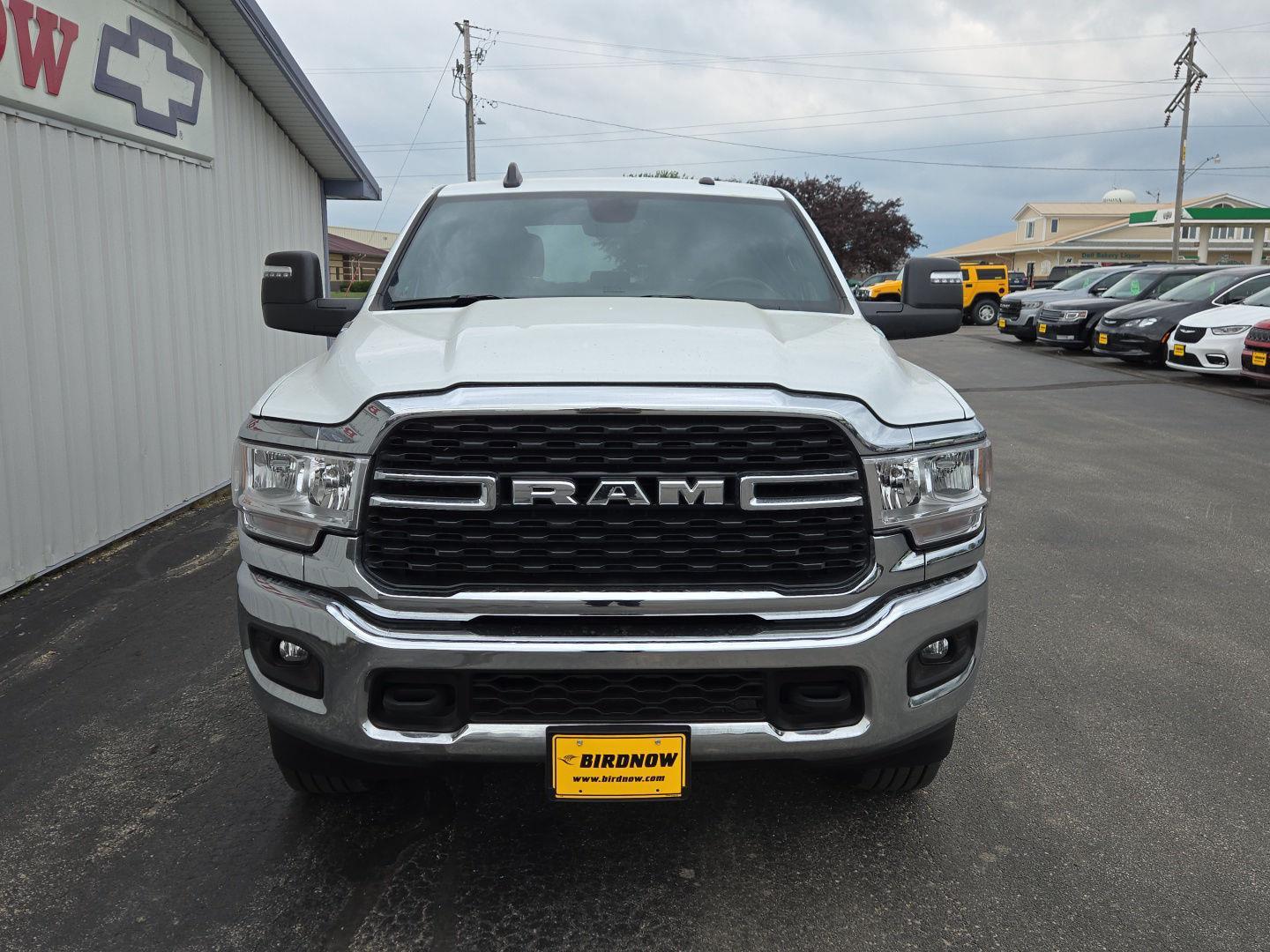 2024 Ram 2500 Big Horn photo 4