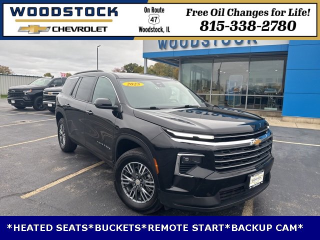 2025 Chevrolet Traverse LT's photo