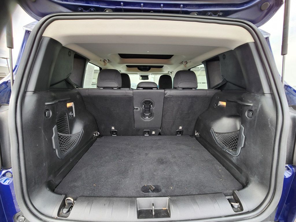 2016 Jeep Renegade Trailhawk photo 9