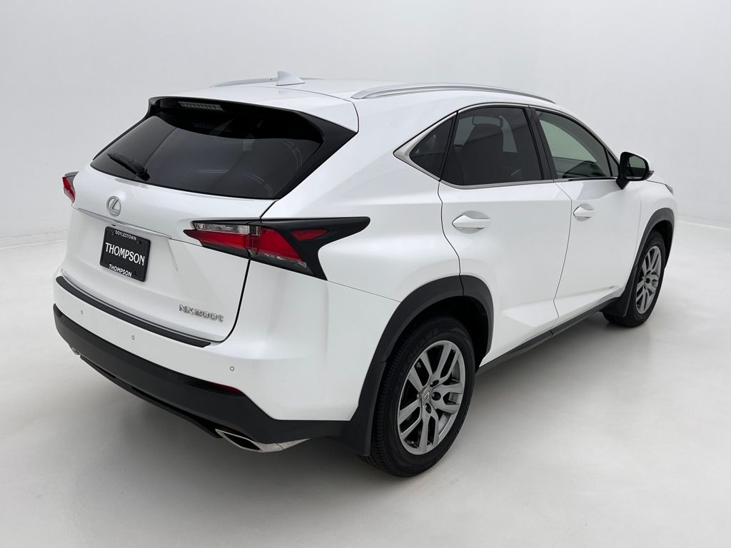 2016 Lexus NX 200t Luxury photo 8