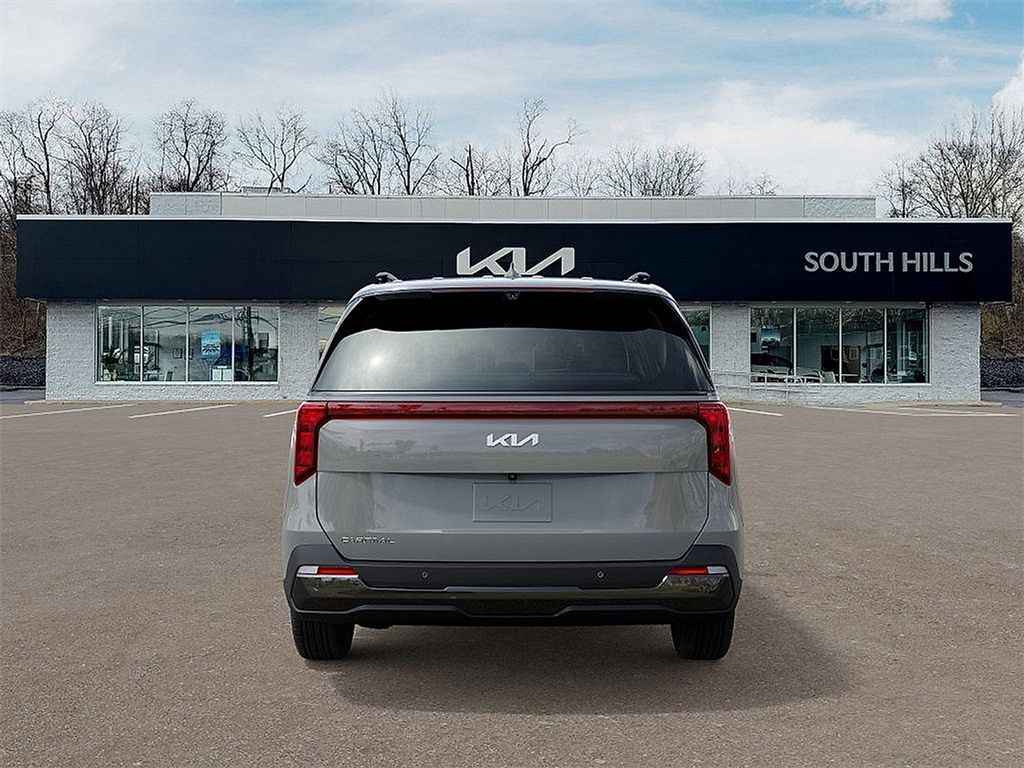 2026 Kia Carnival SX photo 4