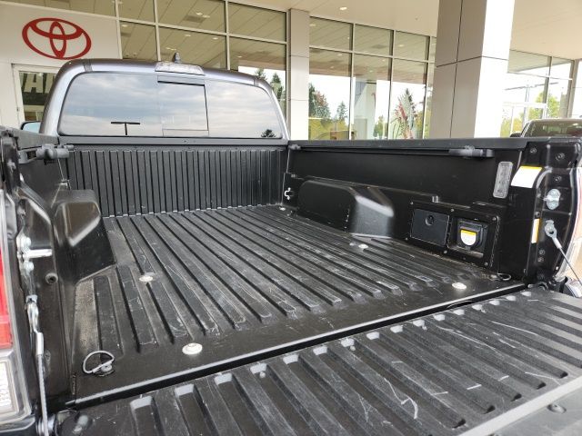 2023 Toyota Tacoma TRD Sport photo 9