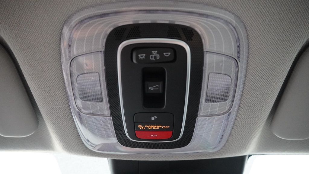 2024 Hyundai Elantra Limited photo 36