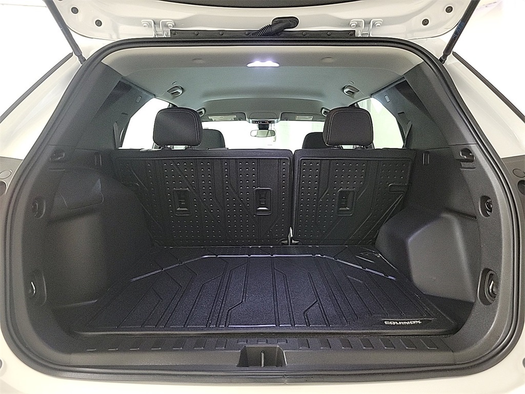 2023 CHEVROLET EQUINOX - Image 21