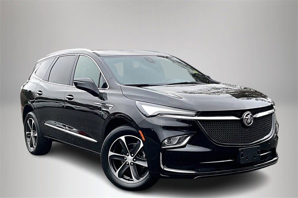2022 Buick Enclave Essence's photo