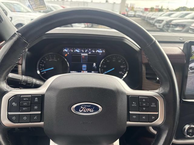2023 Ford Expedition Limited photo 30