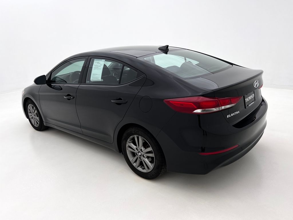 2018 Hyundai Elantra SEL photo 12