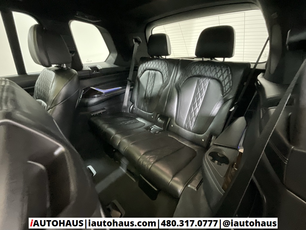 2021 Bmw X7 M50i photo 12