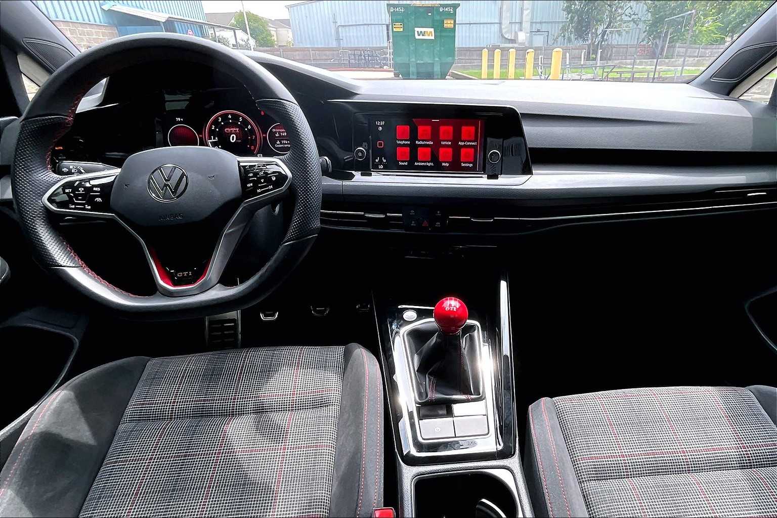 2024 Volkswagen Golf GTI 380 S photo 15