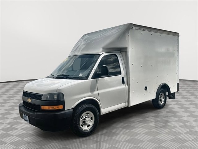 Pre-Owned 2020 Chevrolet Express Cutaway 3500 Regular Wheelbase in