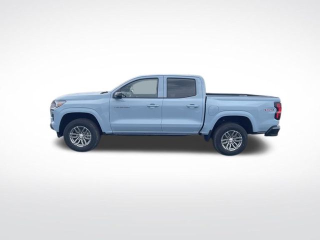 2025 Chevrolet Colorado Trail Boss ZR2 photo 2