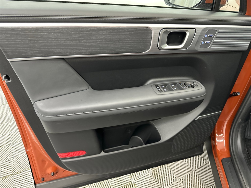 2025 Hyundai Santa Fe Limited photo 11