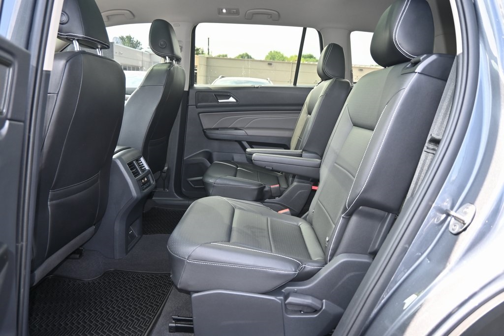 2021 Volkswagen Atlas V6 SEL R-Line photo 12