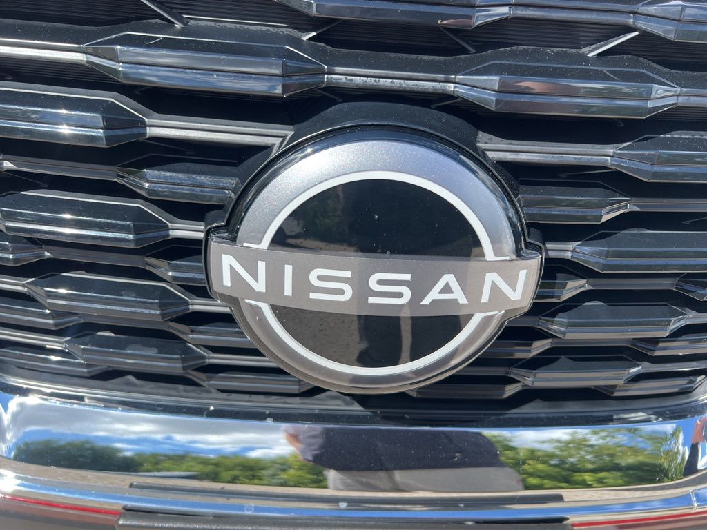 2023 Nissan Rogue SV photo 29